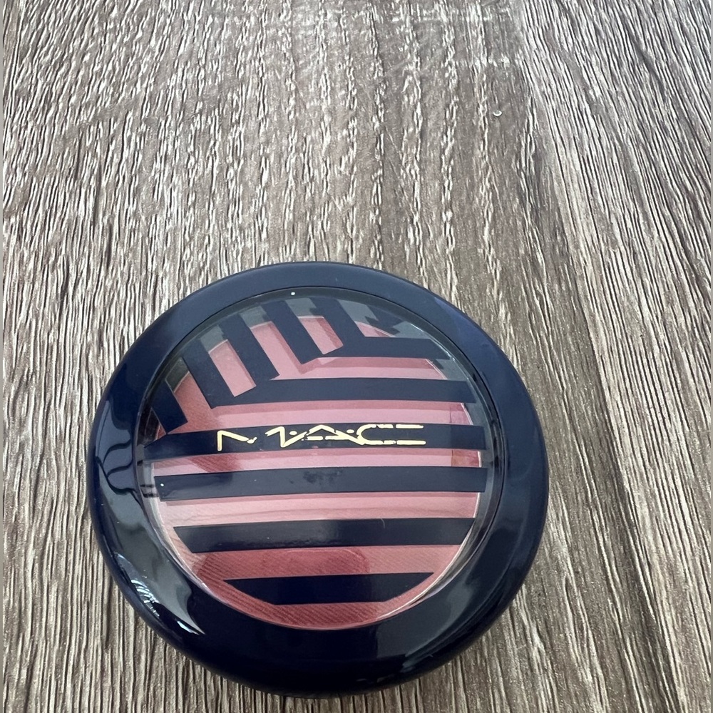 New Without Box MAC Blush Fleet Fast Limited Edition RARE Hey Sailor